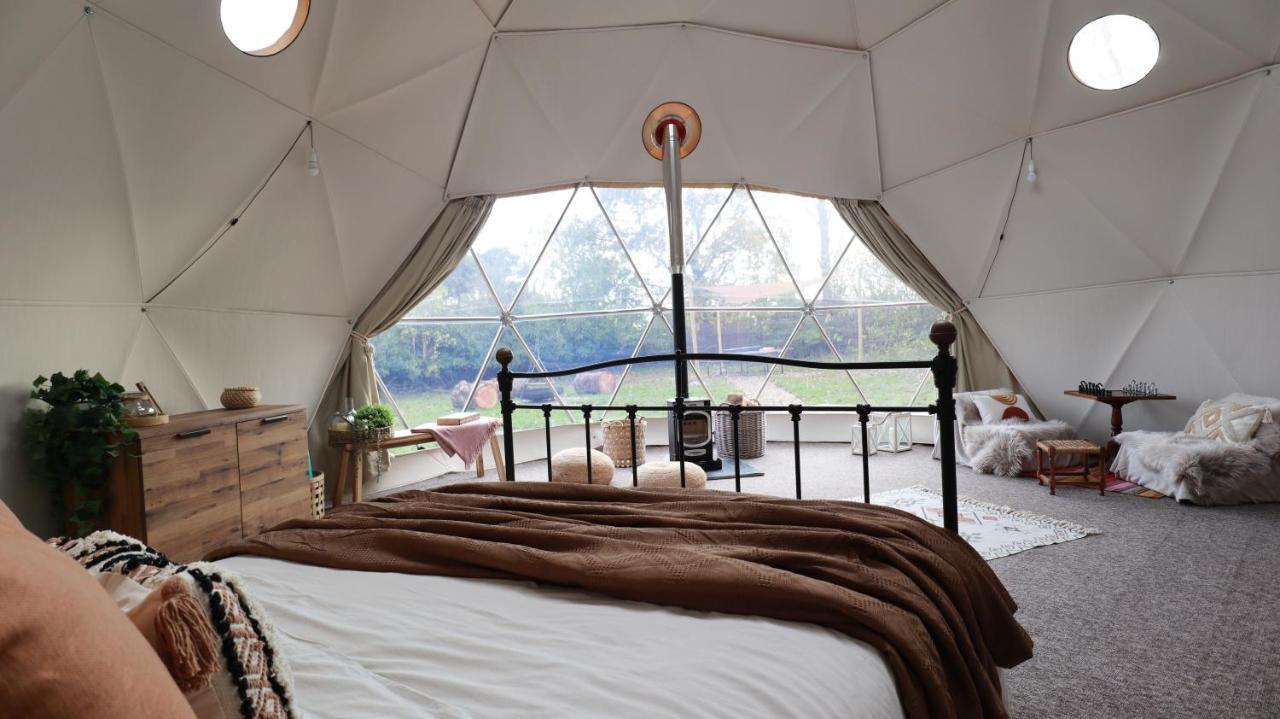 Luxury Dome With Private Wood-Fired Hot Tub Hotel Oxford Ngoại thất bức ảnh