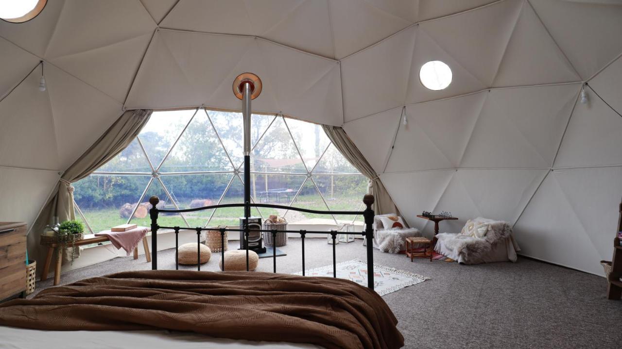 Luxury Dome With Private Wood-Fired Hot Tub Hotel Oxford Ngoại thất bức ảnh