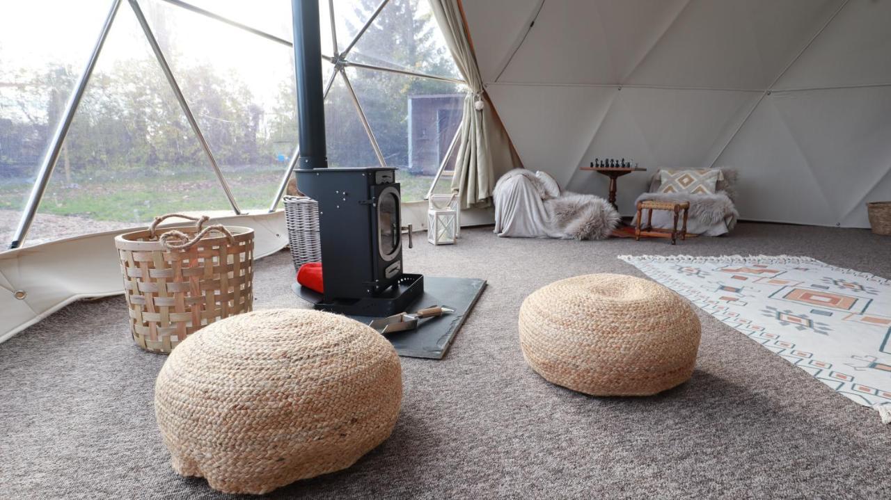 Luxury Dome With Private Wood-Fired Hot Tub Hotel Oxford Ngoại thất bức ảnh